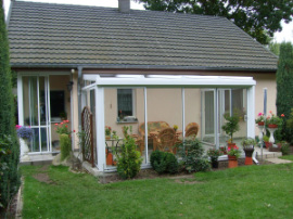 Wintergarten mit Schiebetüren im Sommer noch mehr Offenheit